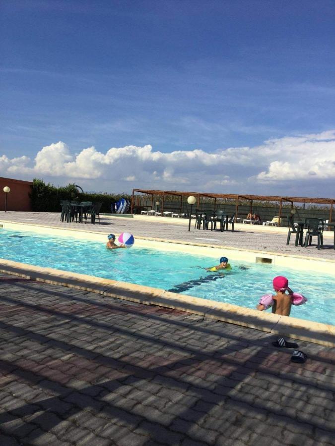 Residence Il Tombolo Principina a Mare Bagian luar foto
